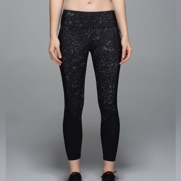 Lululemon Trail Bound 7/8 Tight *Full-On Luxtreme - Picture 1 of 11